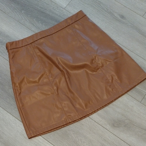 SHEIN Tan A-Line Mini Skirt for Casual Wear - Picture 8 of 8